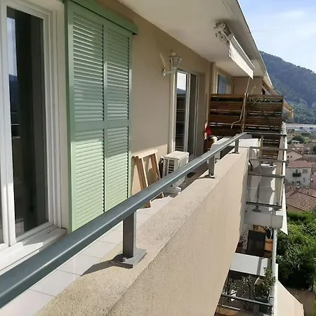 Apartamento Appart Terrasse Ensoleillé 15 Mn Centre Nice Et Monaco La Trinité